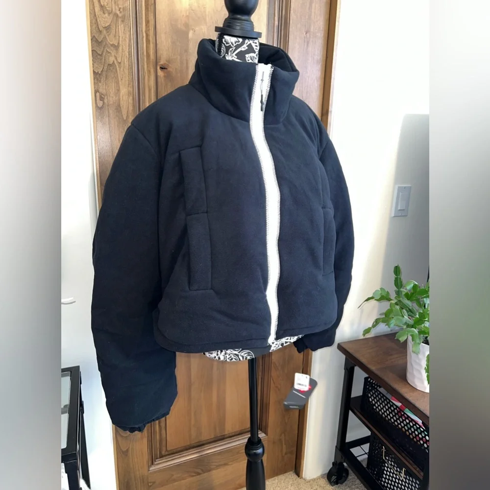Free People Renegade Fleece Puffer. Black. Size Large. NWT - Picture 8 of 13